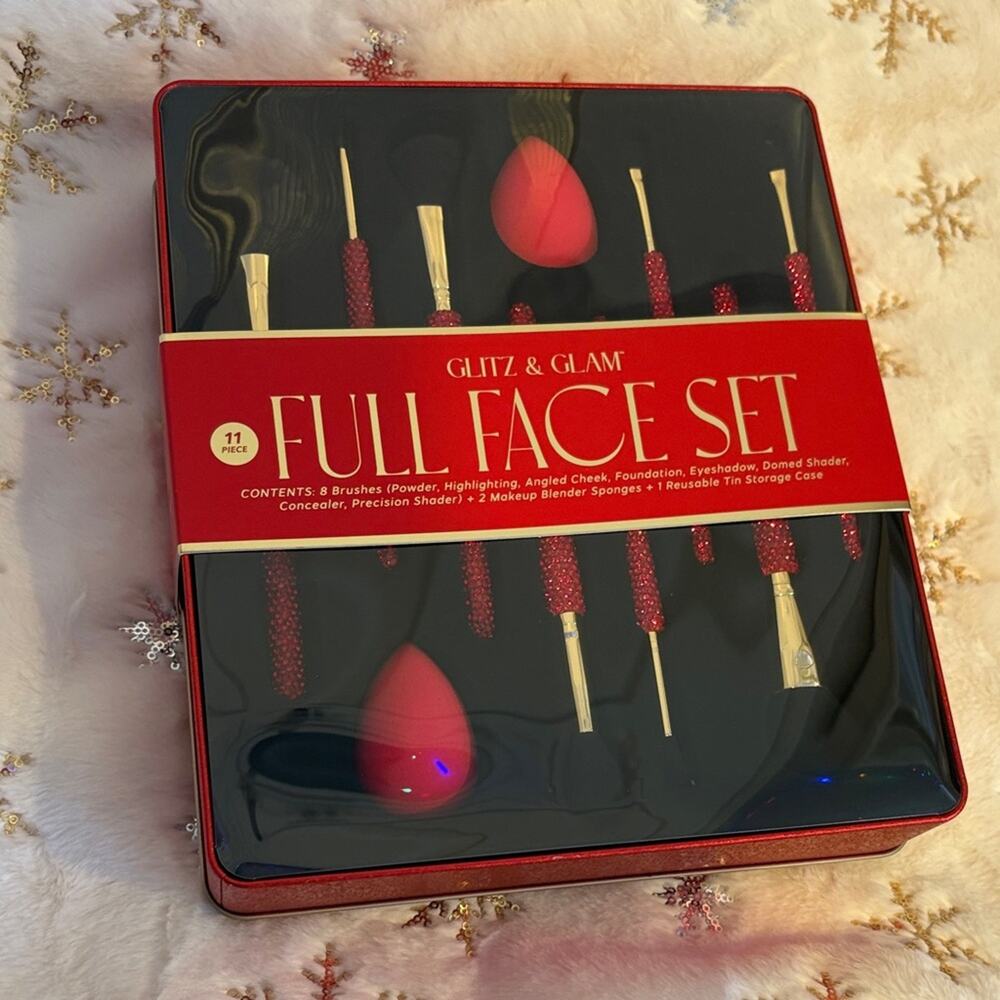 BNWT Viral Glitz & Glam Full Face Red Rhinestone Makeup Brush Set